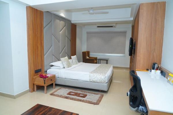 Hotel Kinara Grand Hyderabad Exterior foto