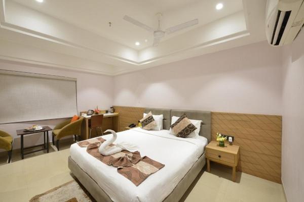 Hotel Kinara Grand Hyderabad Exterior foto